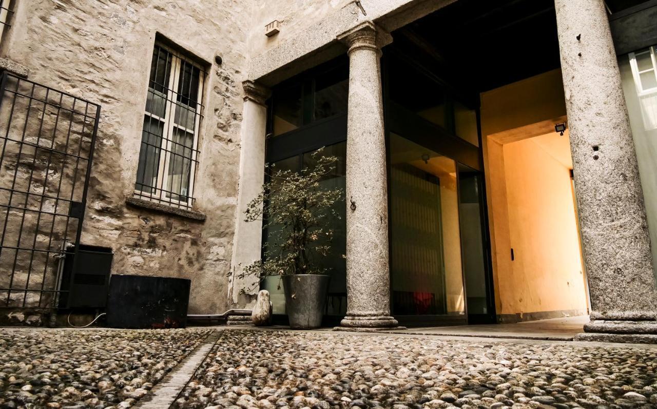 Casa Del Pittore - Elegante Appartamento Del 1200 - Centro Storico Комо Екстер'єр фото